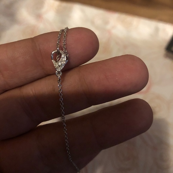 Givenchy necklace - Picture 4 of 4